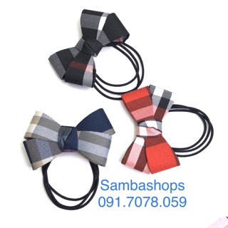 Cột tóc ca rô