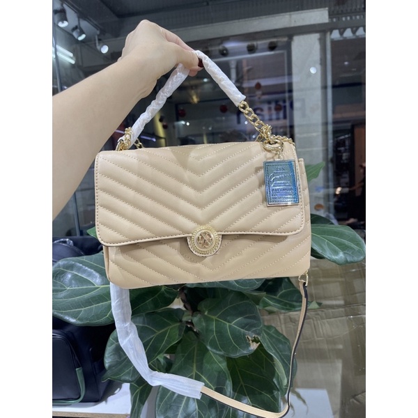 Túi l¥n mẫu lớn