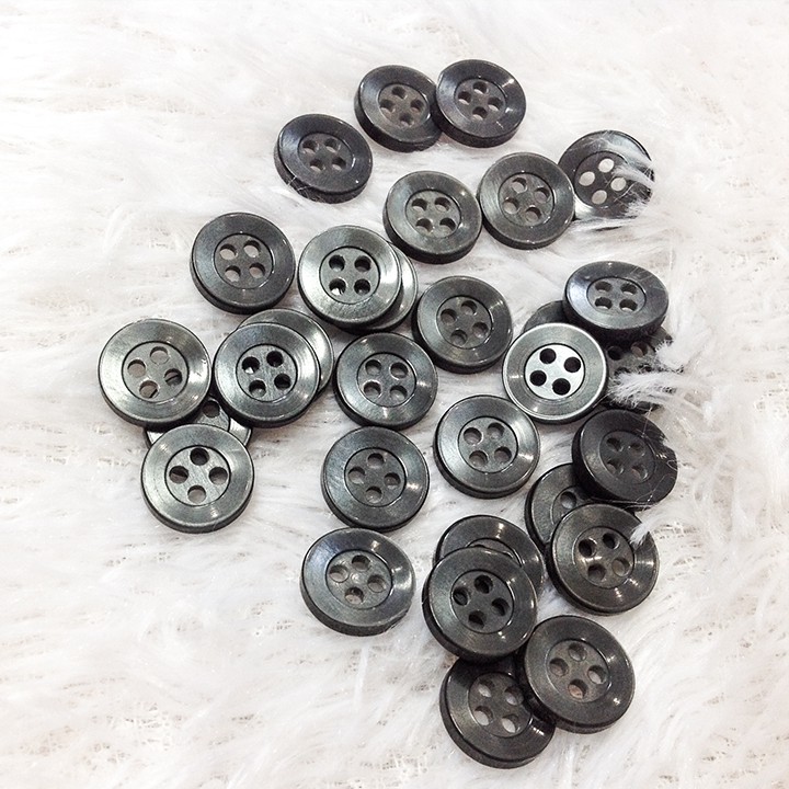 Nút áo nhựa tròn truyền thống trang trí scrapbook cúc khuy sơ mi