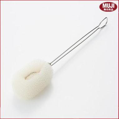 MIẾNG BỌT BIỂN CÓ TAY CẦM TAY CẦM 27.5CM - THƯƠNG HIỆU MUJI JAPAN