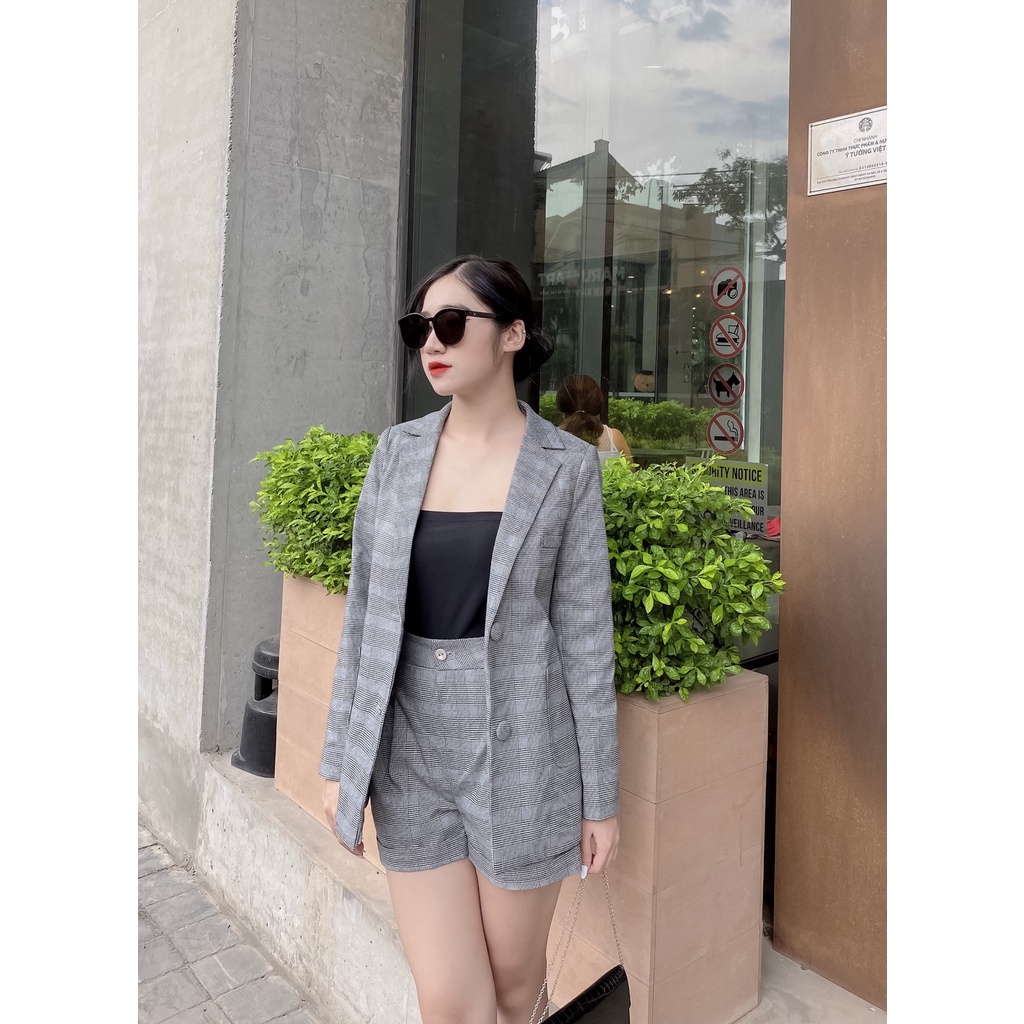 Bộ áo vest kèm quần short kẻ sọc trẻ trung 2 lớp hàng thiết kế cao cấp | BigBuy360 - bigbuy360.vn