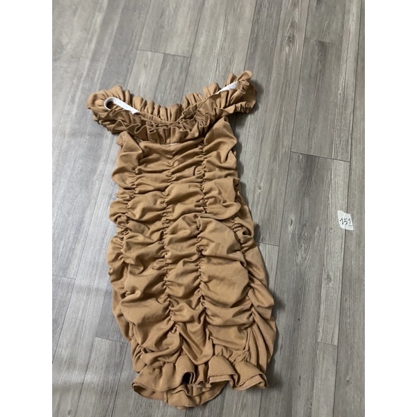 2hand đầm trễ vai body