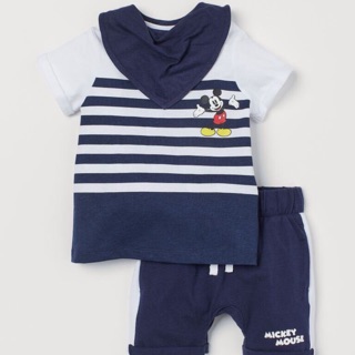 Bộ mickey kẻ xanh kèm yếm HM cho bé trai