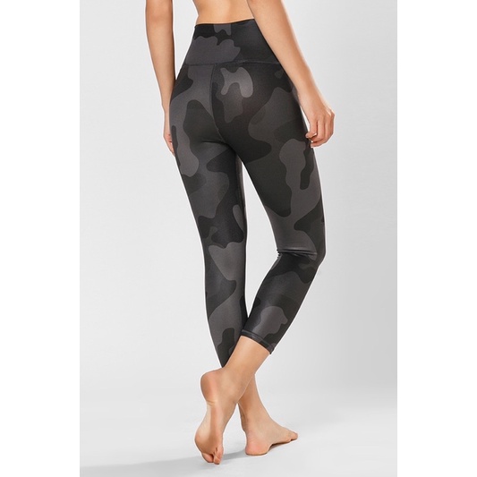 Quần lửng Yoga Camo High-Waistcapri Just Feel Free