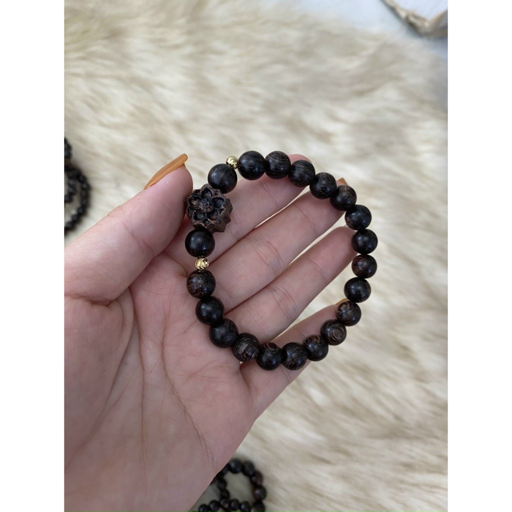 Vòng Trầm Hương Phong Thủy - Mix Thánh Giá - Trầm Hương Sánh Chìm