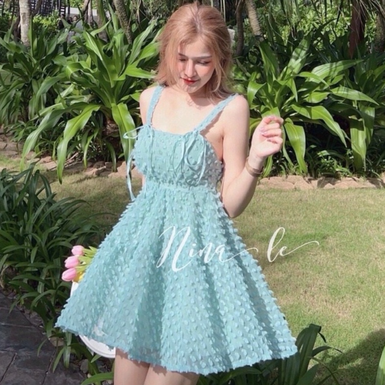 Đầm tiểu thư voan hai dây hở lưng phối cột nơ sau đi biển đi chơi dễ thương cho nàng cực xinh