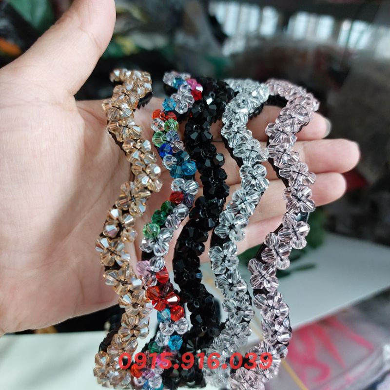 Cài tóc đính đá sang trọng dành cho nữ