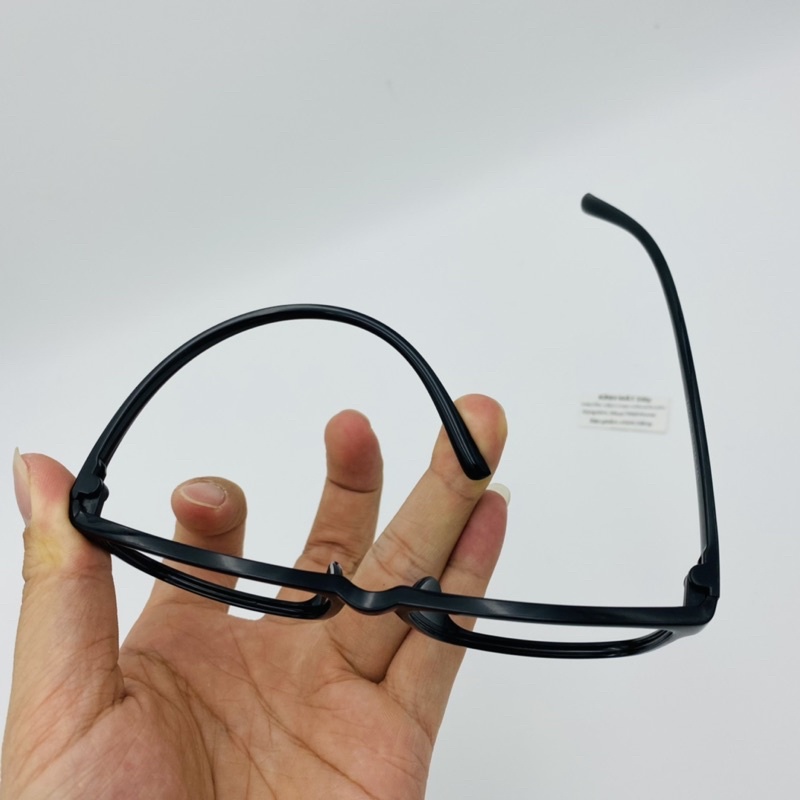 Gọng kính râm Son Tung MTP nhựa dẻo nhẹ bền chống tia UV