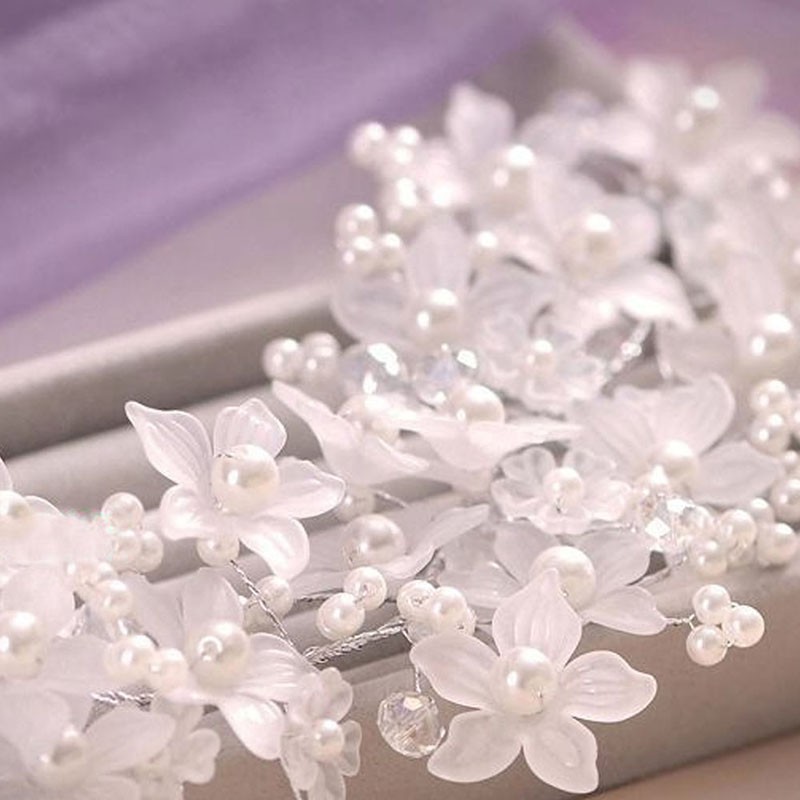 Kẹp tóc hình hoa đính ngọc trai giả và đá pha lê xinh xắn cho nữ