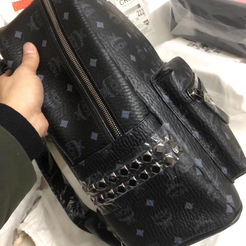 𝘽𝙖𝙡𝙤 màu đen