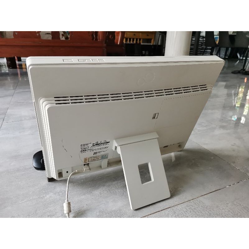 Máy tính All in one Fujitsu FH56, 20"/i5 gen 2/4G/1000G HDD ( có video thực tế) | BigBuy360 - bigbuy360.vn