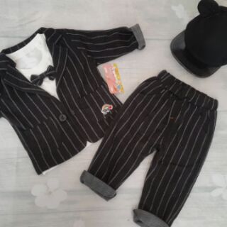 Bộ vest cho bé trai