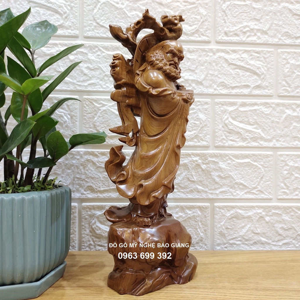 Tượng đạt ma sư tổ gỗ bách thơm