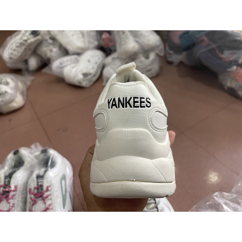 Giày sneaker MLB vnxk lỗi in, thiếu in chữ NY xuất xịn