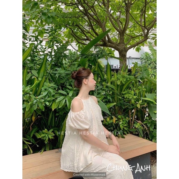Set áo yếm khoét vai mix quần suông hoa nổi LOẠI 1
