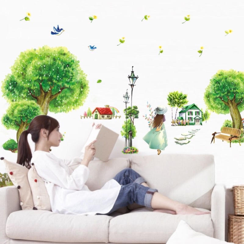 Decal dán tường mẫu cây xanh cô gái