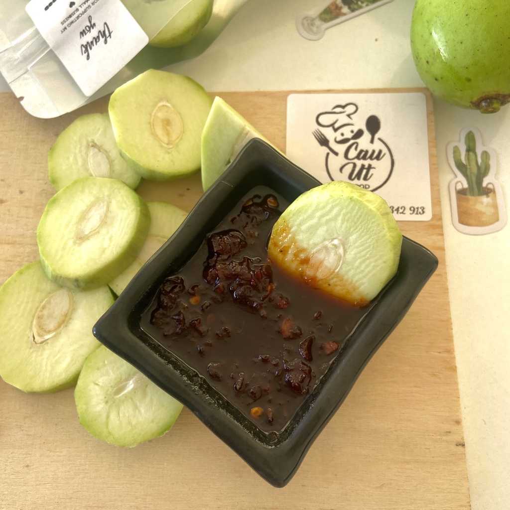 Xoài Non Gọt Sẵn Tặng kèm Mắm ruốc xào hoặc Muối Sấy