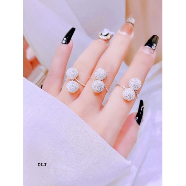 Nhẫn cầu nấm đính đá bạc ta