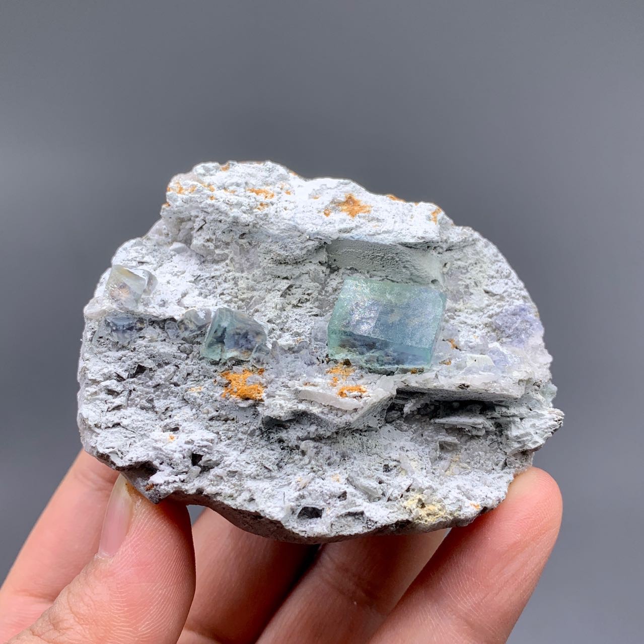 Đá Fluorite Khoáng Tự Nhiên Màu Xanh Dương