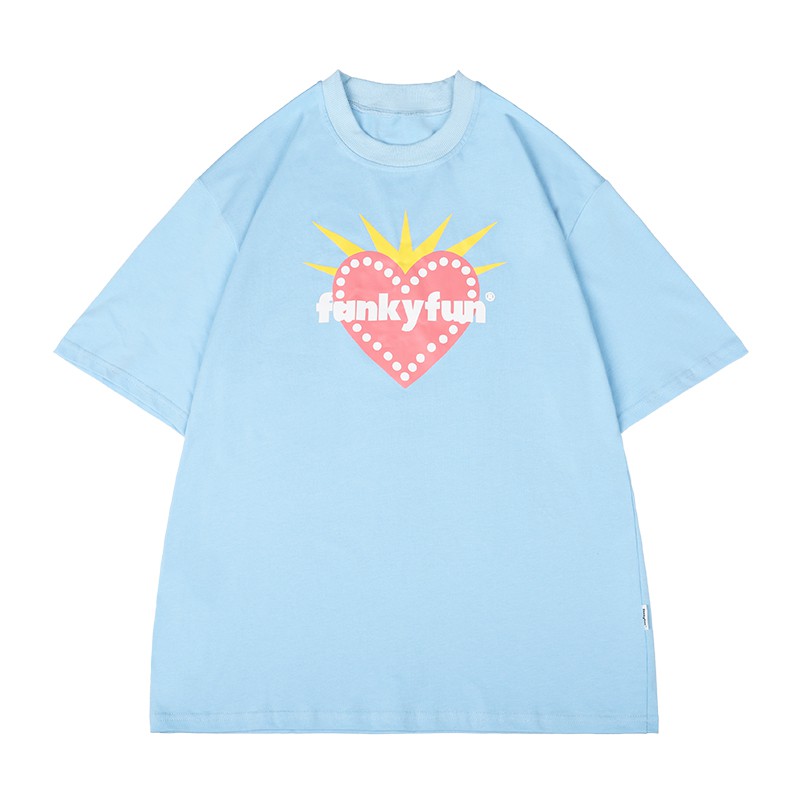 Áo thun trái tim logo FunkyFun form rộng tay lỡ 100% cotton