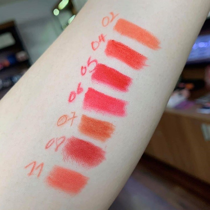 Chì Kẻ Viền Môi Vacosi Lipliner Pencil