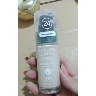 Kem nền revlon