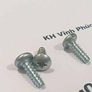 Ốc bắt mặt nạ xe dream