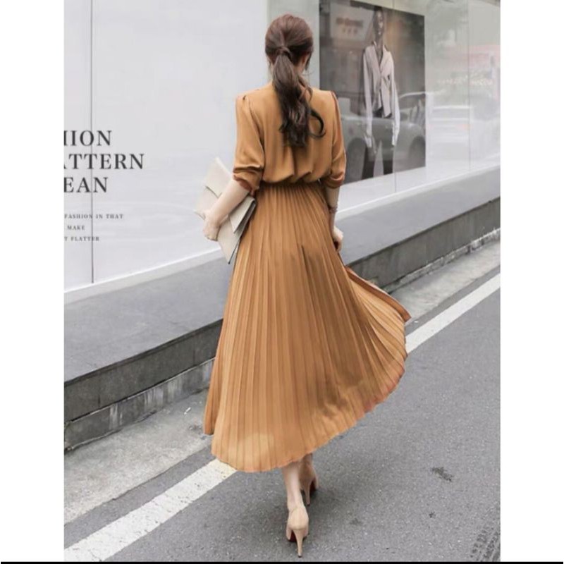 Đầm Sơ Mi Xếp Ly_ Hình Thật Trải Sàn