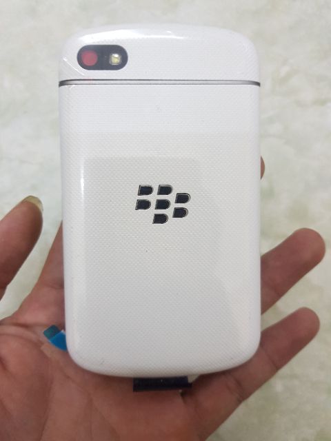 Bộ Vỏ Q10 Trắng/Đen Mới Chính Hãng