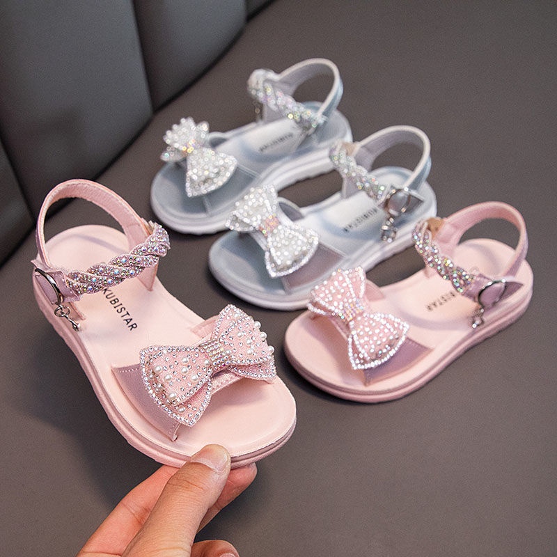 Giày Sandal Đế Mềm Đính Đá Thời Trang Đi Biển Cho Bé Gái