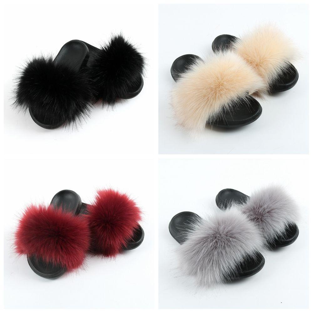 .Dép Sandal Nữ Đế Bệt Kiểu Dáng Sang Trọng