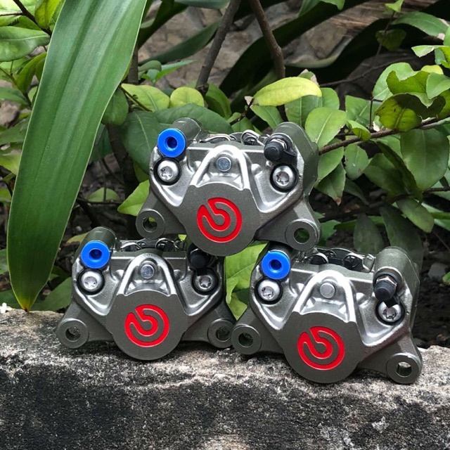 Heo brcmbo kiểu dáng Brembo Logo đỏ 2 pic đối xứng gắn mọi loại xe màu mới 2020 cực đẹp. DoChoiXeMay