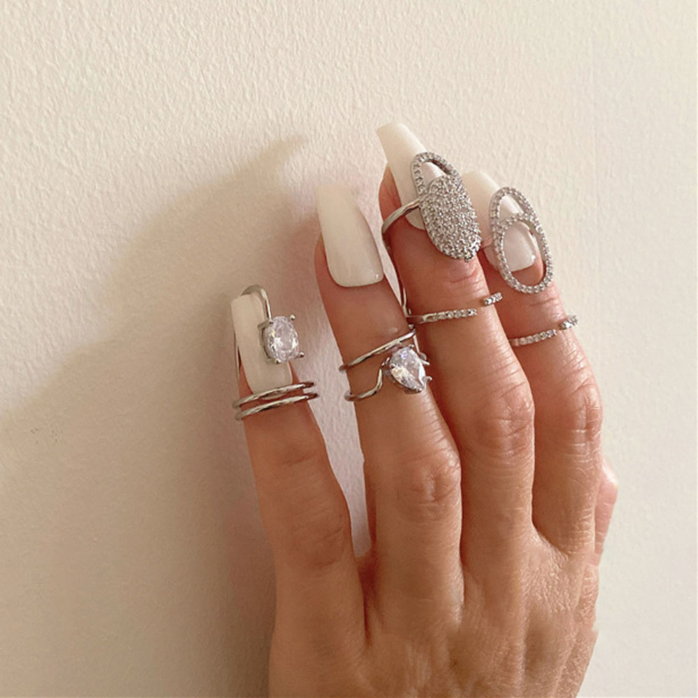 Nhẫn Đeo Tay Kim Loại Đính Đá Thanh Lịch Cho Nữ