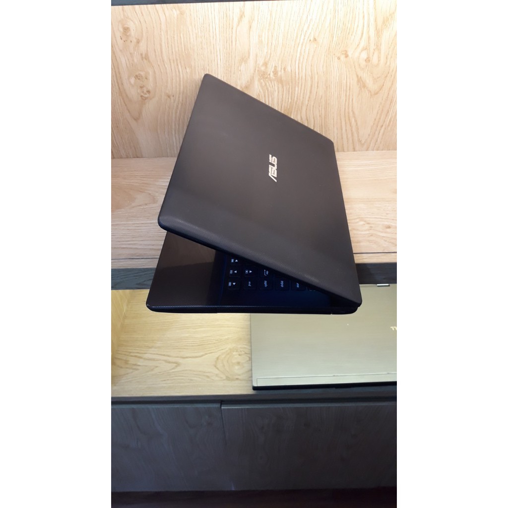 Laptop cũ Asus X451C  CORE I3 , RAM 2 GB ,Ổ CỨNG 250GB, MÀN HÌNH 14 INCH , DÙNG VĂN PHÒNG , NGHE NHẠC , XEM PHIM MƯỢT
