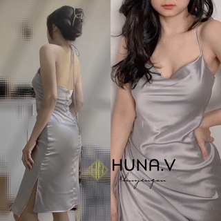 Váy Lụa Cổ Đổ Xẻ Tà Form Ngắn