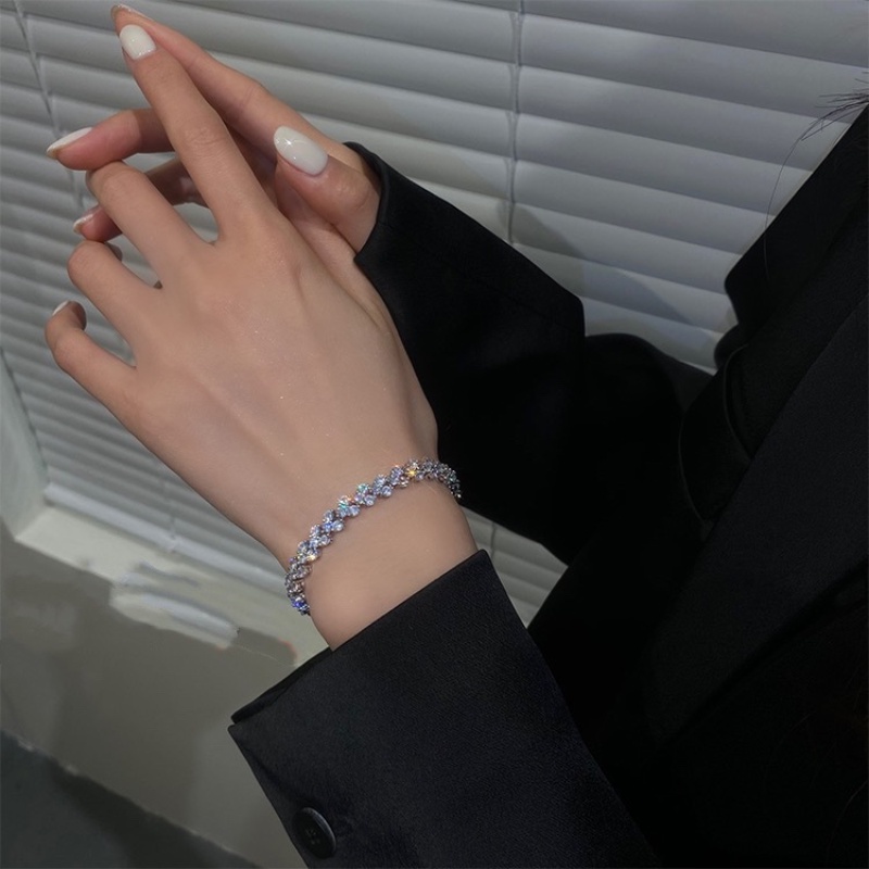 Vòng Tay Đính Đá Zircon Thời Trang Cho Nữ