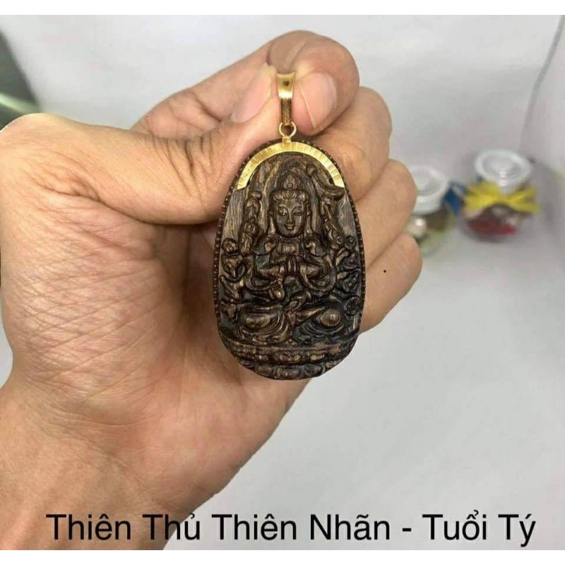 Mặt trầm hương theo bản mệnh