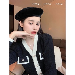 Áo khoác len dáng ngắn
