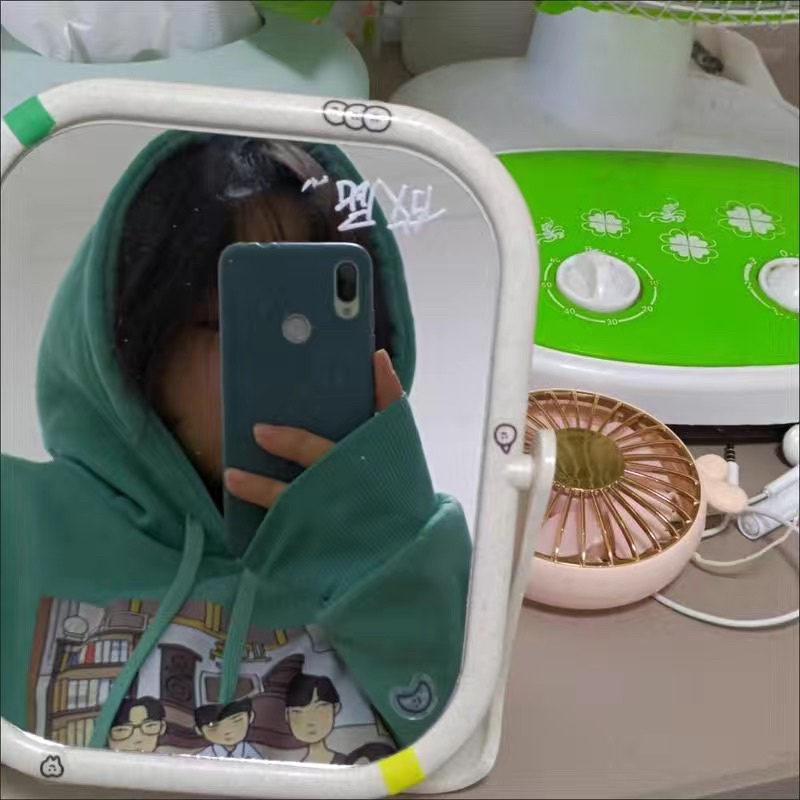 Hoodie Reply 1988 siêu hot bên Trung