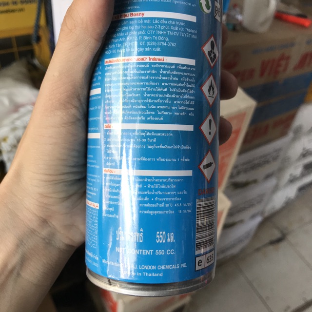 Chai xịt bảo vệ lốp xe Tire Shine B118 (hàng nhập Thái Lan) chai 550cc