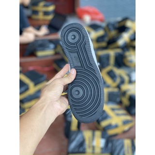 thumbs