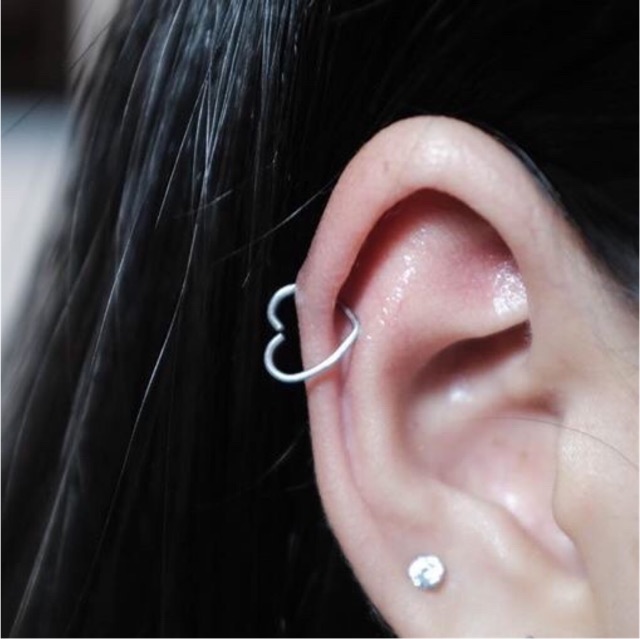 1 Chiếc khuyên tai trái tim JOLLY bằng thép y tế xỏ khuyên Piercing