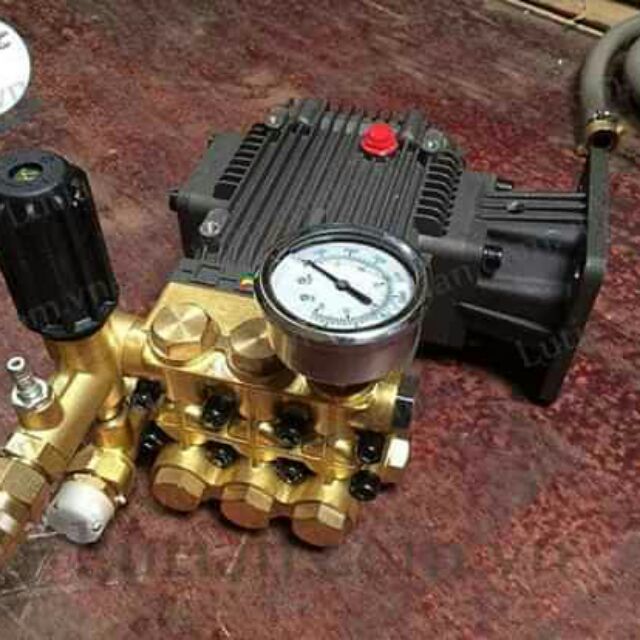 Đầu bơm máy rửa cao áp