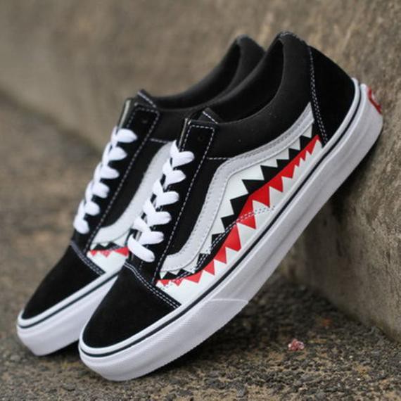 vans shark