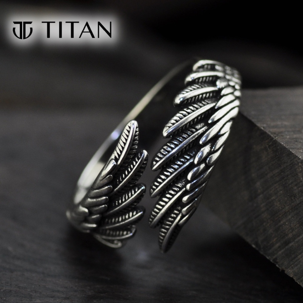 Nhẫn nam nữ họa tiết đôi cánh, nhẫn titan thời trang unisex freesize không gỉ màu bạc hiphop cá tính Titan shop