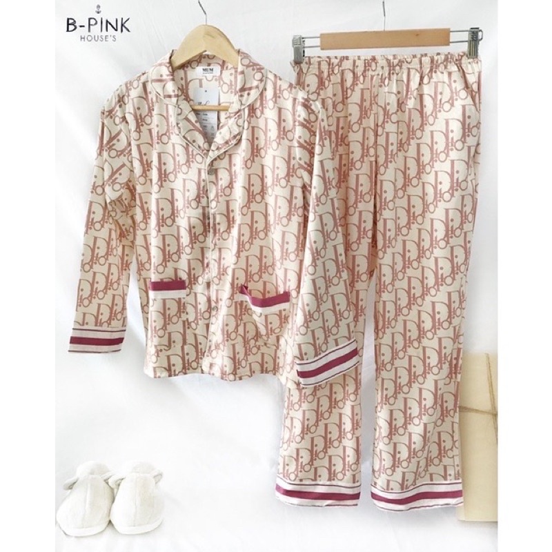 bộ pizama Lụa dior 😍