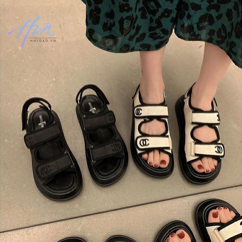 Giày Sandal Đế Dày Màu Đen Phong Cách Roman Thời Trang Mùa Hè 2022 Dành Cho Nữ