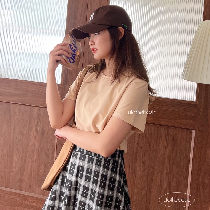 Áo phông nữ trơn Regular Tee form vừa, chất premium cotton cao cấp co dãn - by ufo.thebasic