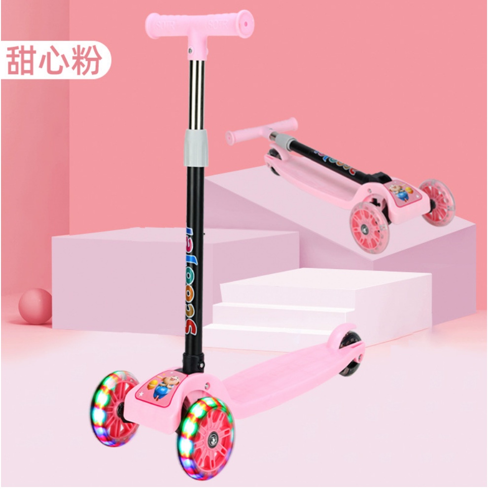 Xe trượt Scooter, xe chòi cho trẻ em có nhạc và đèn mã SC001.