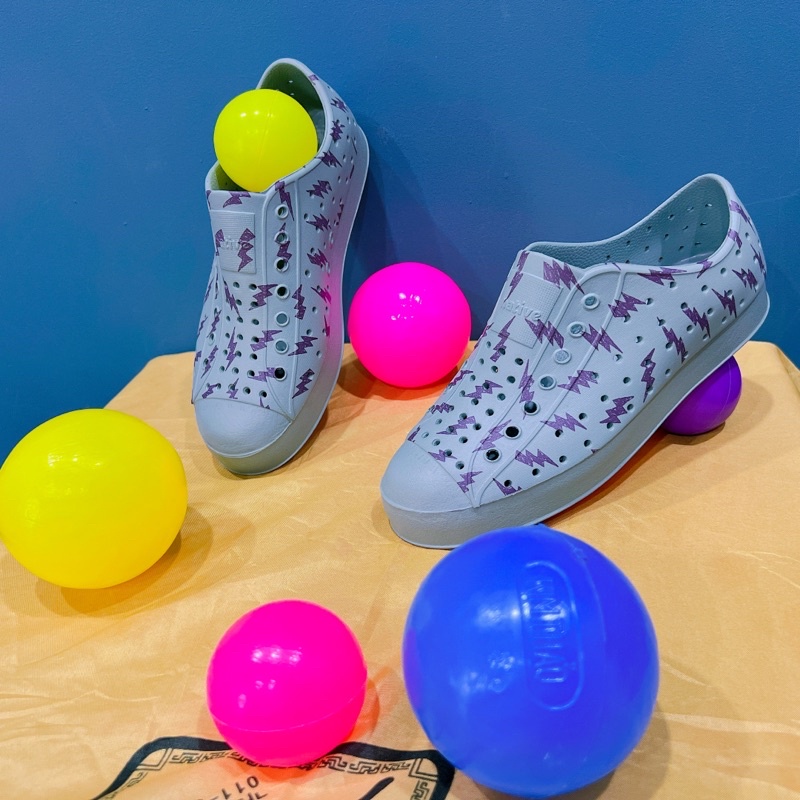 Giày xuất dư cho cả gia đình